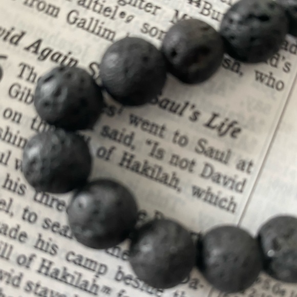 Stone necklace - Picture 5 of 6